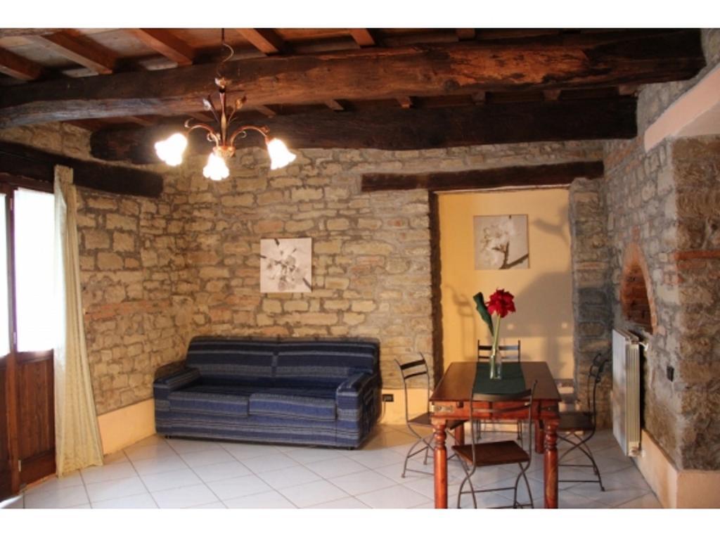 Willa Agriturismo Badia Di Susinana Palazzuolo Sul Senio Pokój zdjęcie